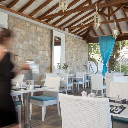 Aegean Suites, Santikos Collection (adults Only) Мегали-Аммос