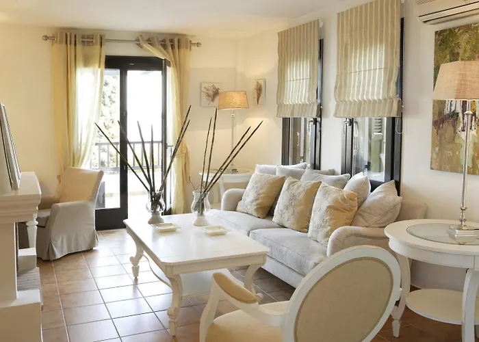 Hotel Aegean Suites, Santikos Collection (adults Only) Megali Ammos (Skiathos)